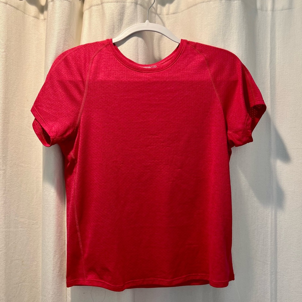 Outdoor Voices EcoMesh T-Shirt in Prickly Pear